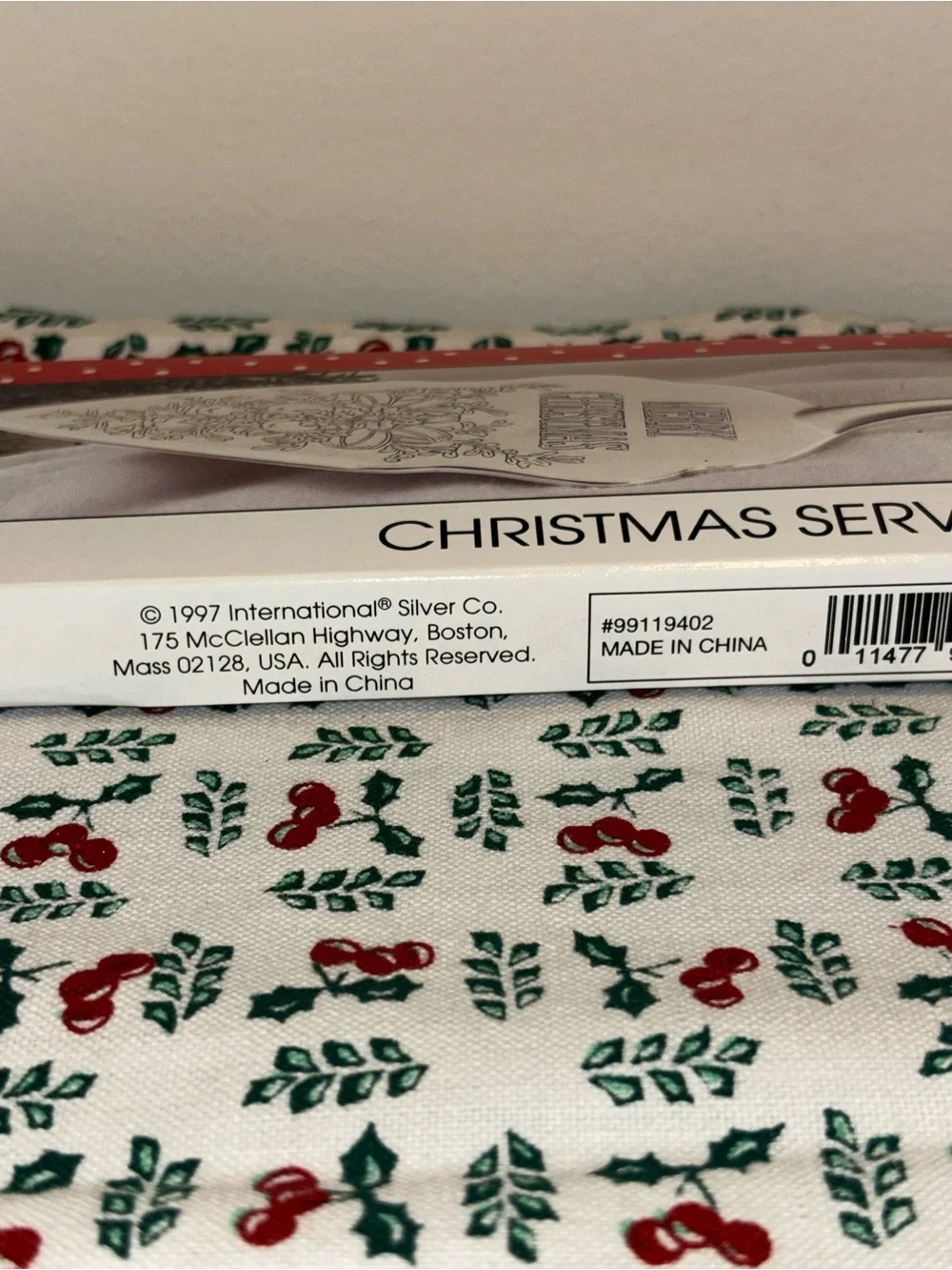 Christmas Serving Trowel in Silver - Picture 6 of 6